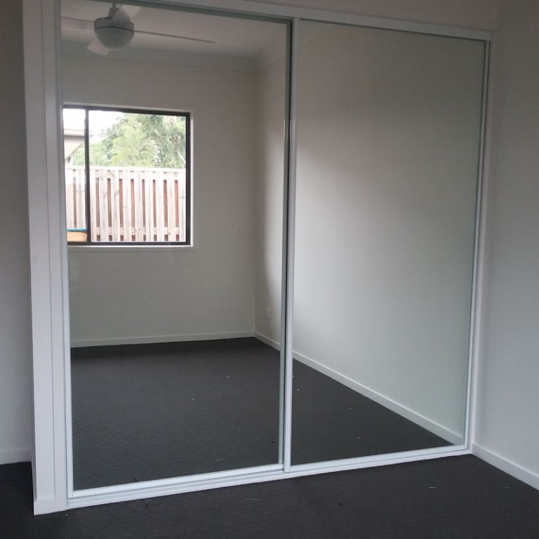 Home Doctor Glass Repairs Pty Ltd, find us on the Sunshine Coast